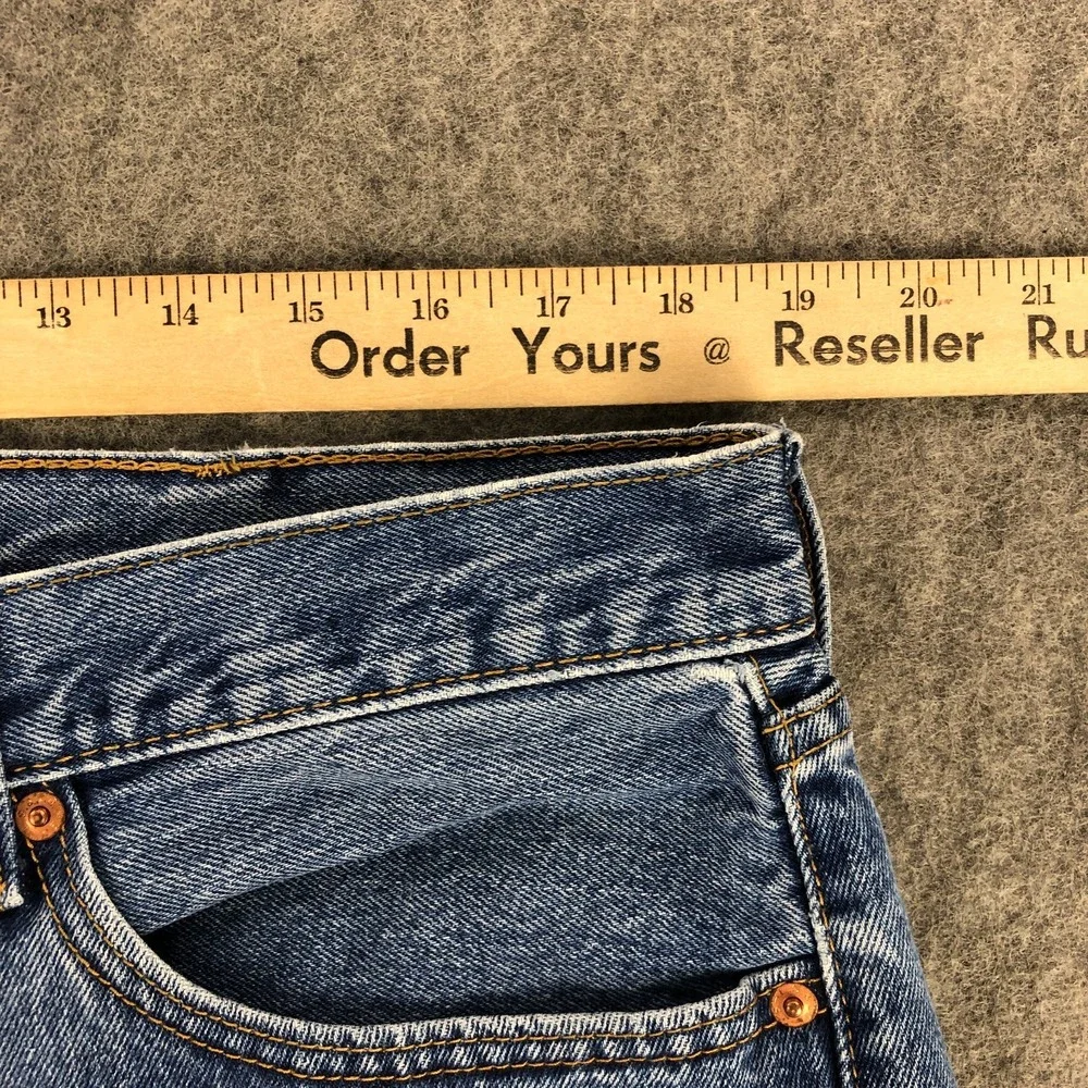 Levis 505 Jeans Mens 38x30 Blue Straight Leg Classic Mid Rise Medium Wash Cotton